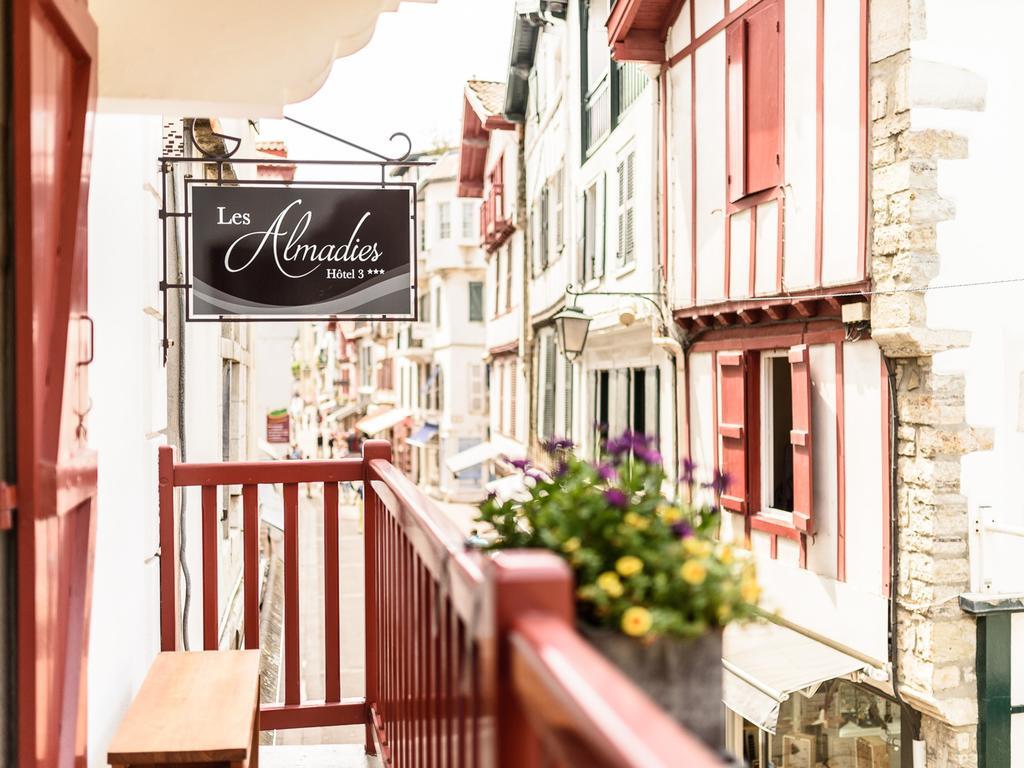 Hotel Les Almadies - Coeur De Ville Saint-Jean-de-Luz Luaran gambar